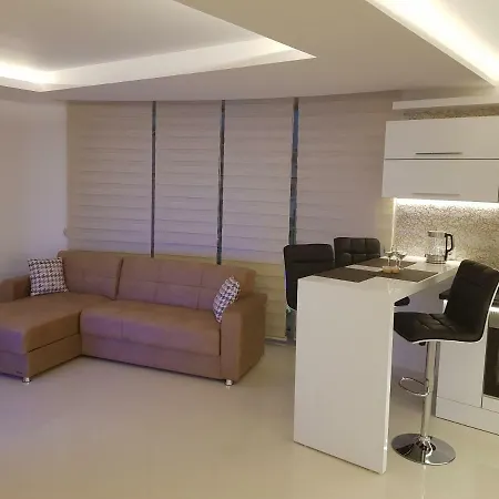 Besthome 20 Cleopatra Select Apartment Alanya